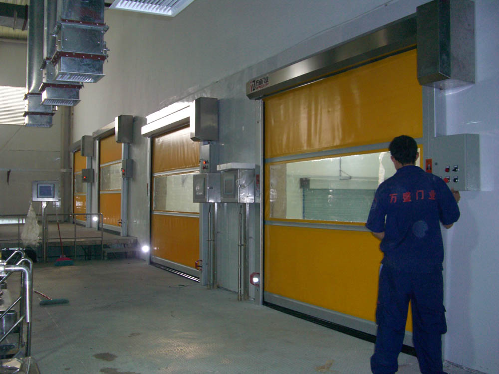 广西快速门、广西快速卷帘门安装案例